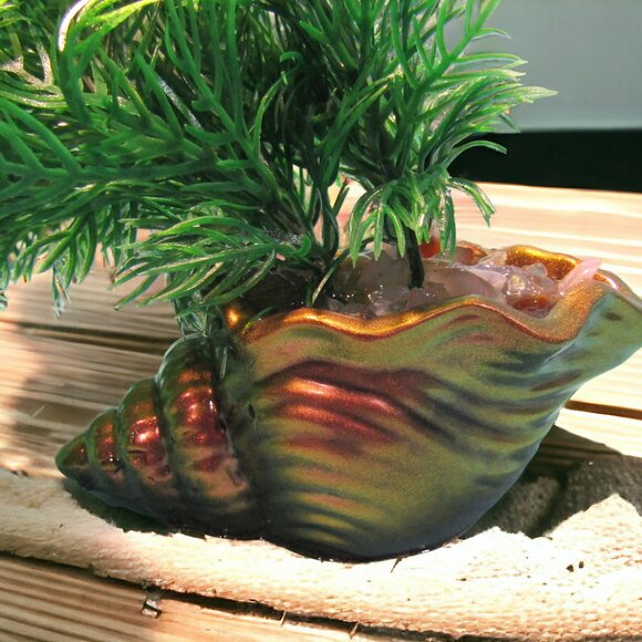 Aquarium Decoration - Red Gold Shell with Tall Green Plant. - Picture 5 of 5